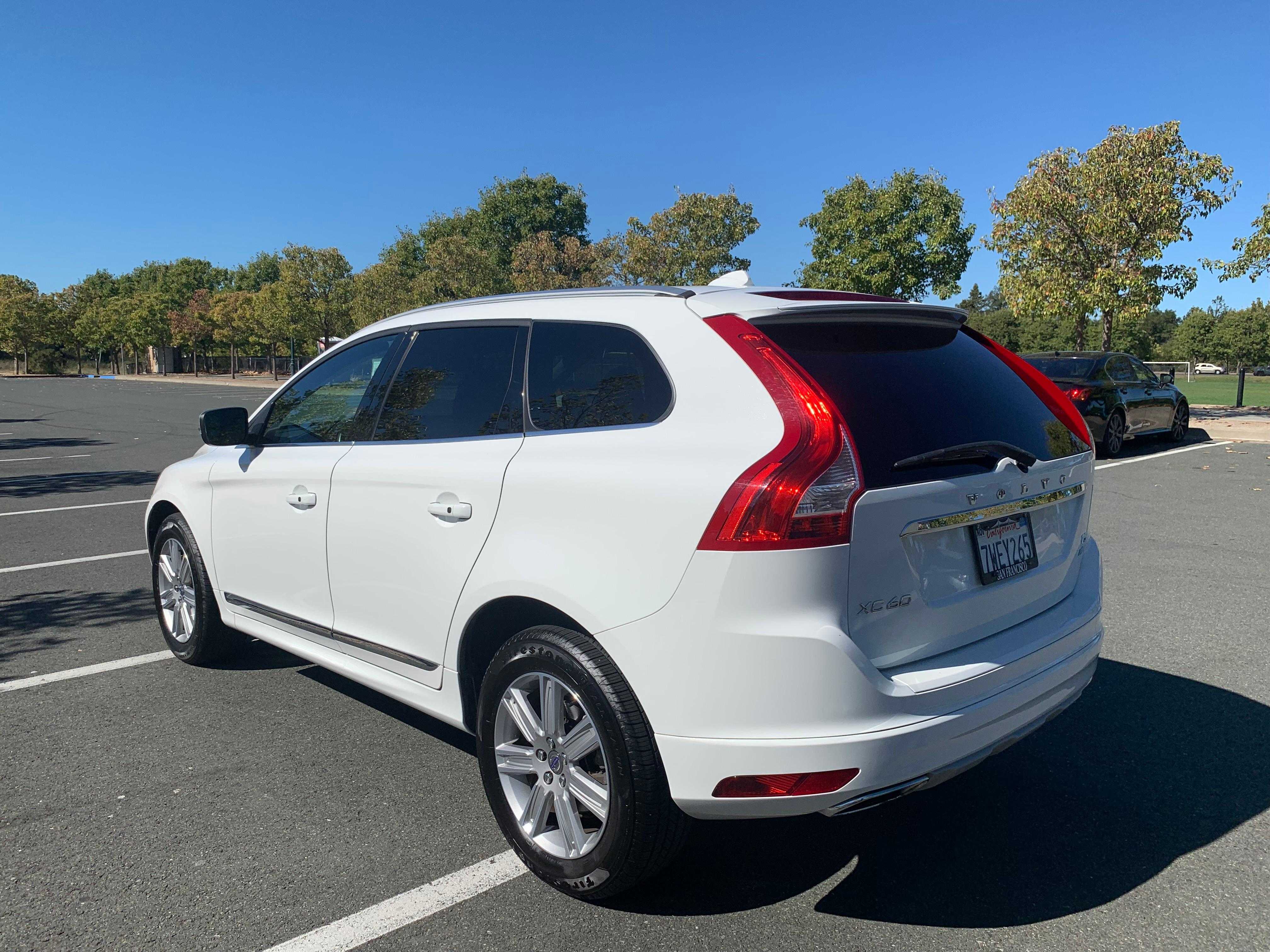 Volvo XC60 Image 7